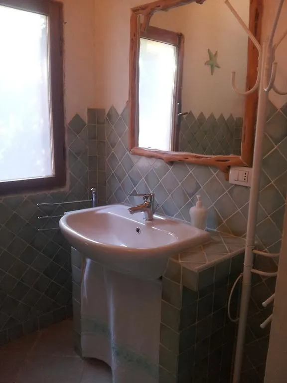 Prázdninový dům La Gaia Casetta Baia Sardinia